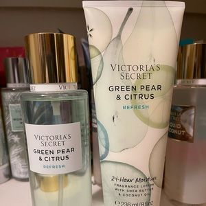 Victoria secret mist and lotion set brand new never used and sealed